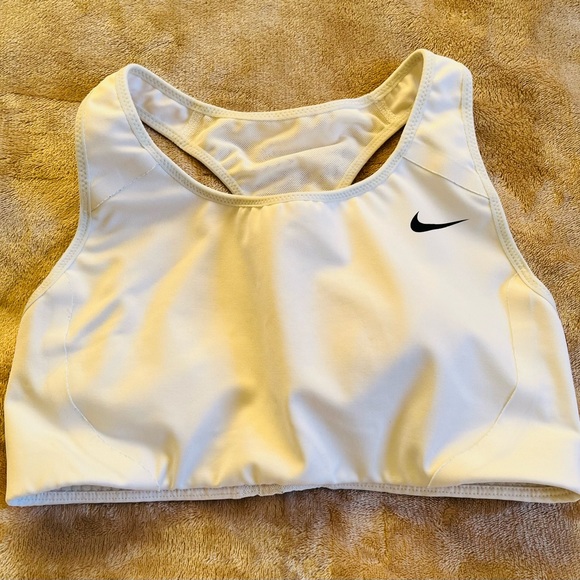 NIKE size S Crop Top White Sports Bra Racer Back Gym Athletic Ladies. - Picture 6 of 9